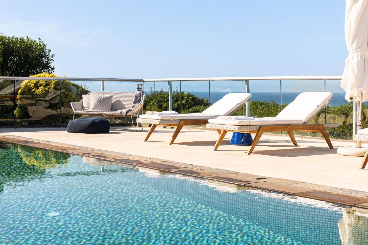 Magnifique Villa Avec Piscine Au Bord De Mer Horafákia Kültér fotó